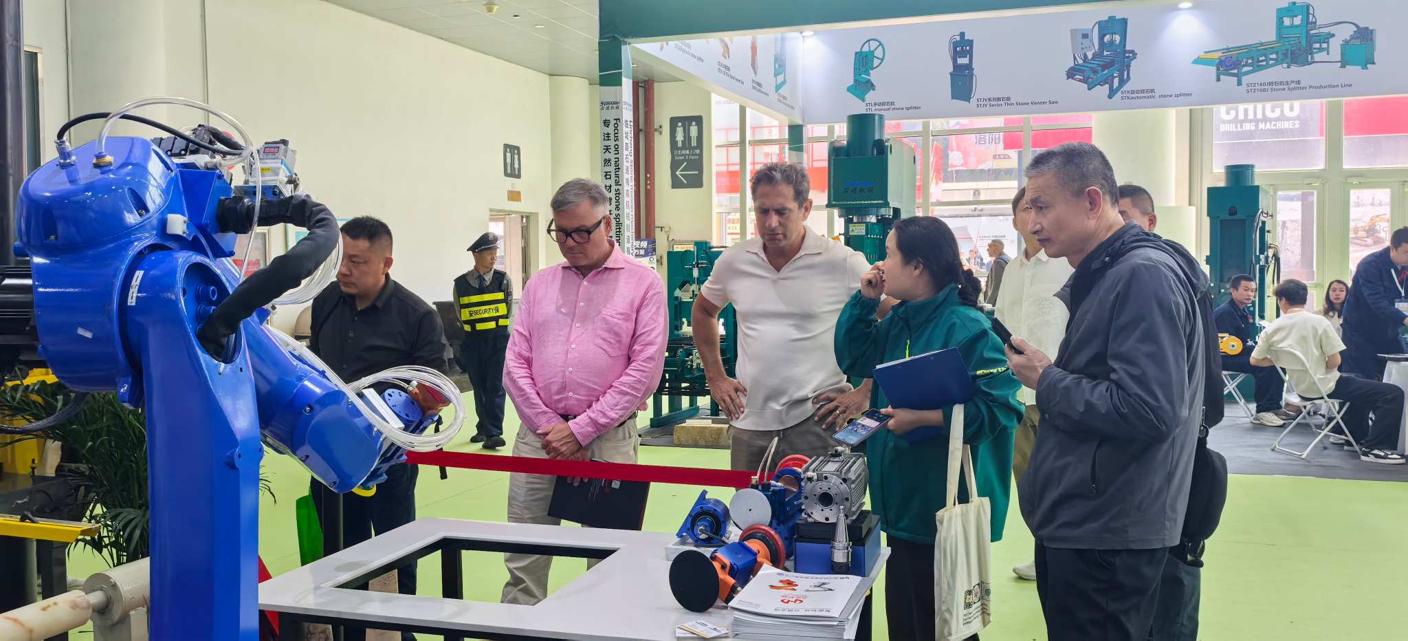 Points forts de Xiamen Anyth Mechanical Equipment à la foire internationale de la pierre de Xiamen